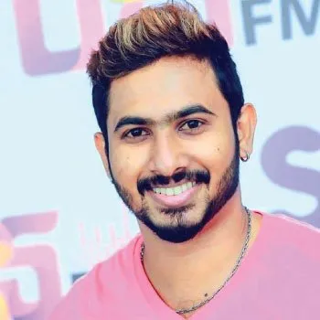 Dinesh Tharanga